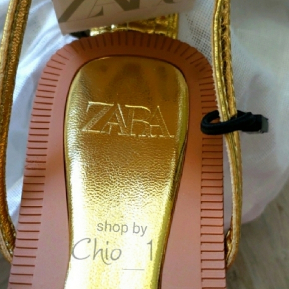 ZARA  MULTI STRAP FLAT SANDALS with buckle detail bloggers favorite - Picture 11 of 12